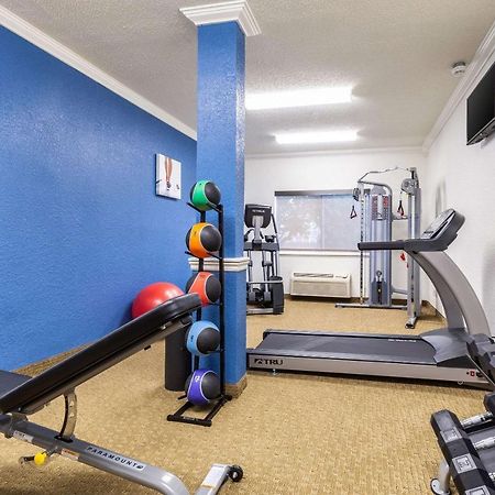 Comfort Inn South Tulsa - Woodland Hills Bagian luar foto