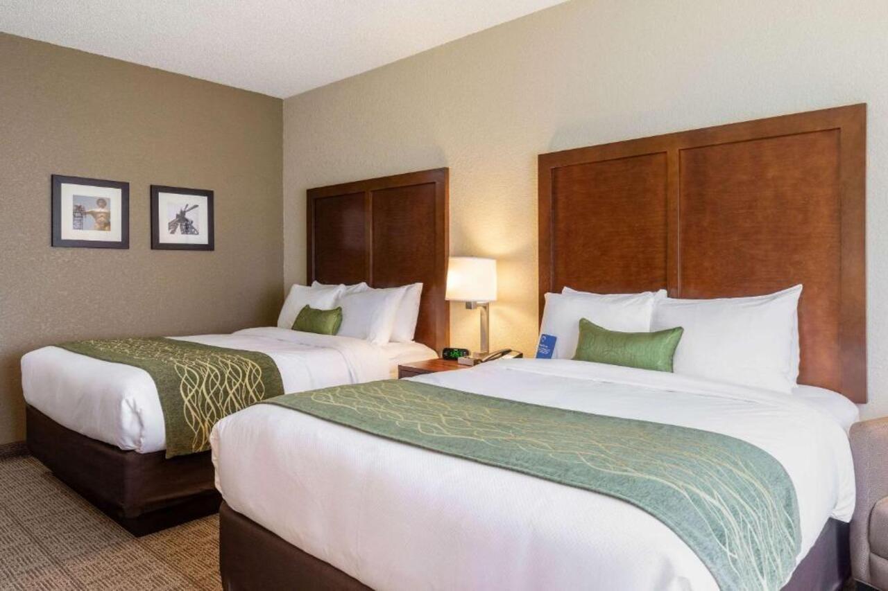 Comfort Inn South Tulsa - Woodland Hills Bagian luar foto