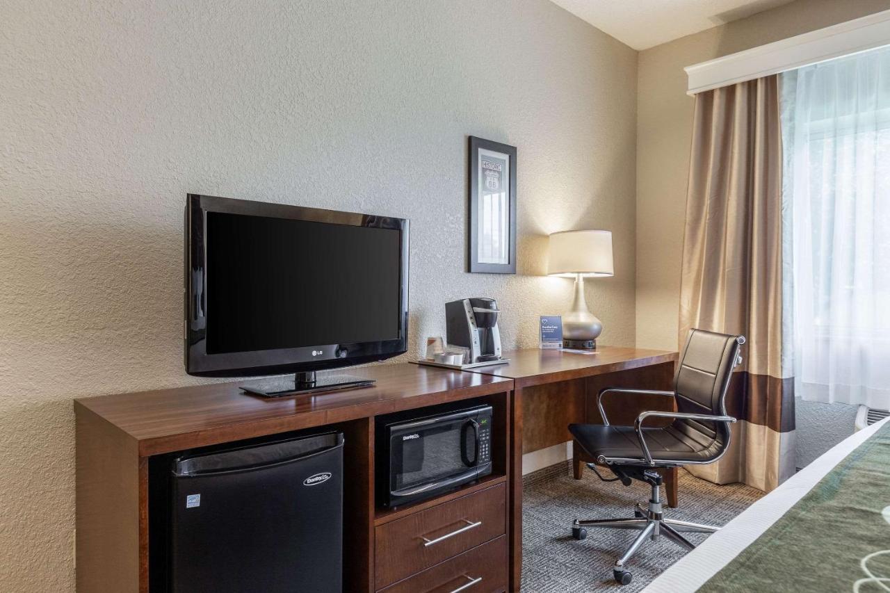 Comfort Inn South Tulsa - Woodland Hills Bagian luar foto