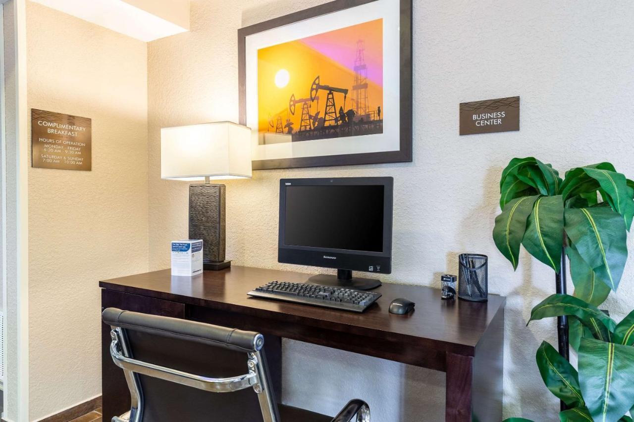 Comfort Inn South Tulsa - Woodland Hills Bagian luar foto