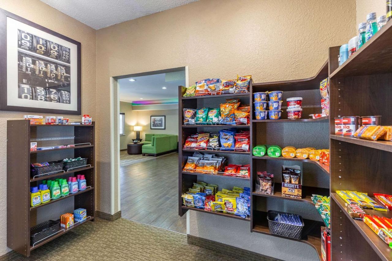 Comfort Inn South Tulsa - Woodland Hills Bagian luar foto